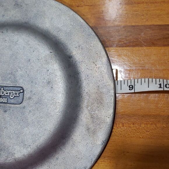 Vintage 2001 Longaberger Round Tray; Pewter; Acorns/Berries/Leaves; Fall. - Picture 4 of 4